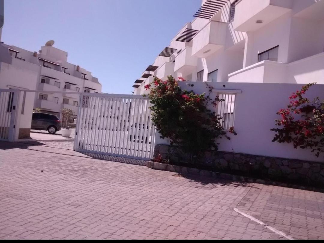 אריאל דו קאבו Aparts Da Praia Grande 79 מראה חיצוני תמונה